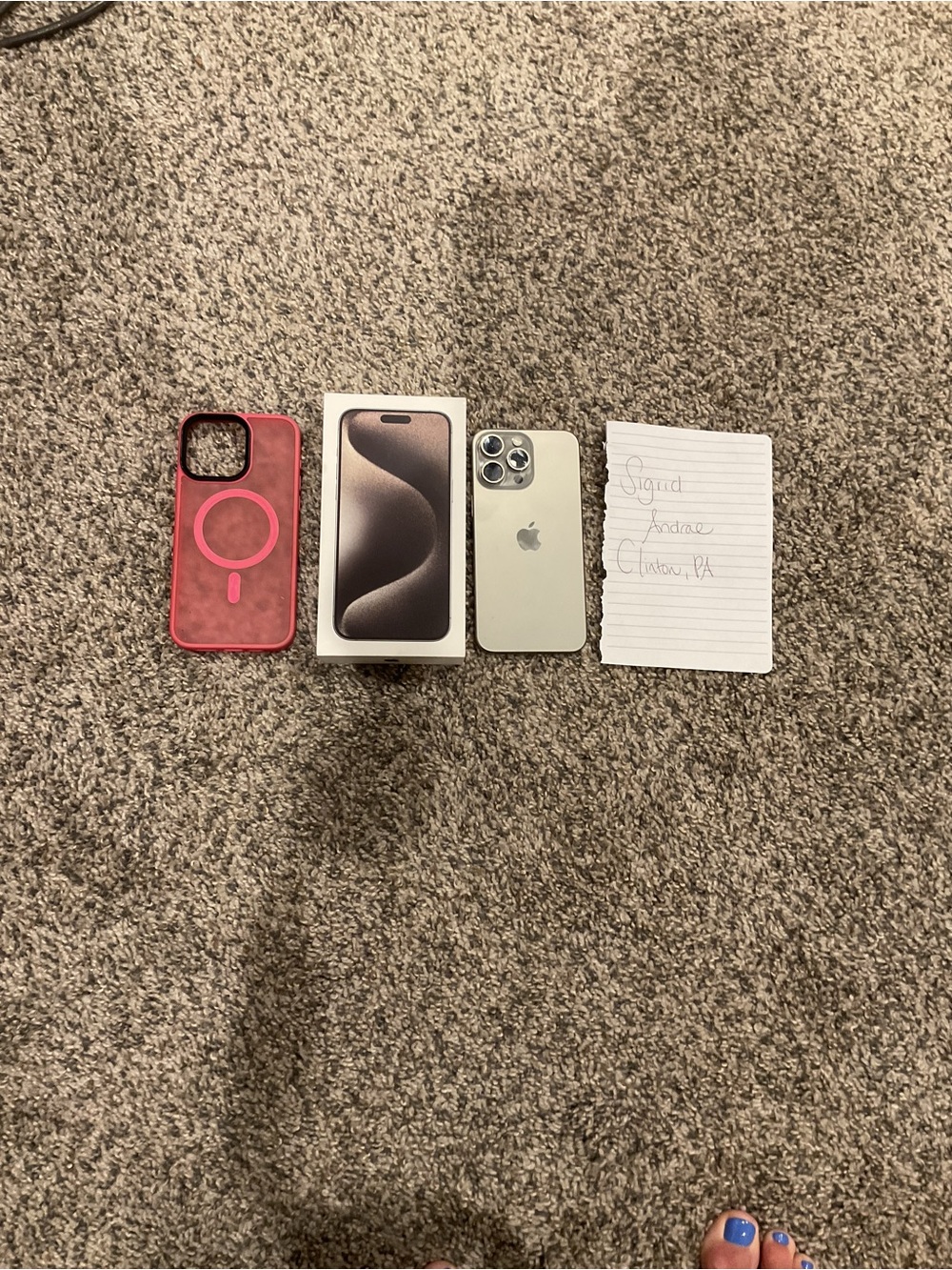 Apple iPhone 15 Pro Max - Silver with Pink MagSafe Case